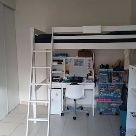 T3 53m² Dans Maison Ville, Terrasse, Jardinet Apartment *